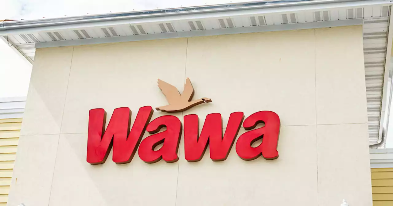 Wawa is now serving pizza at over 900 locations and fans say it's ‘pretty good!’