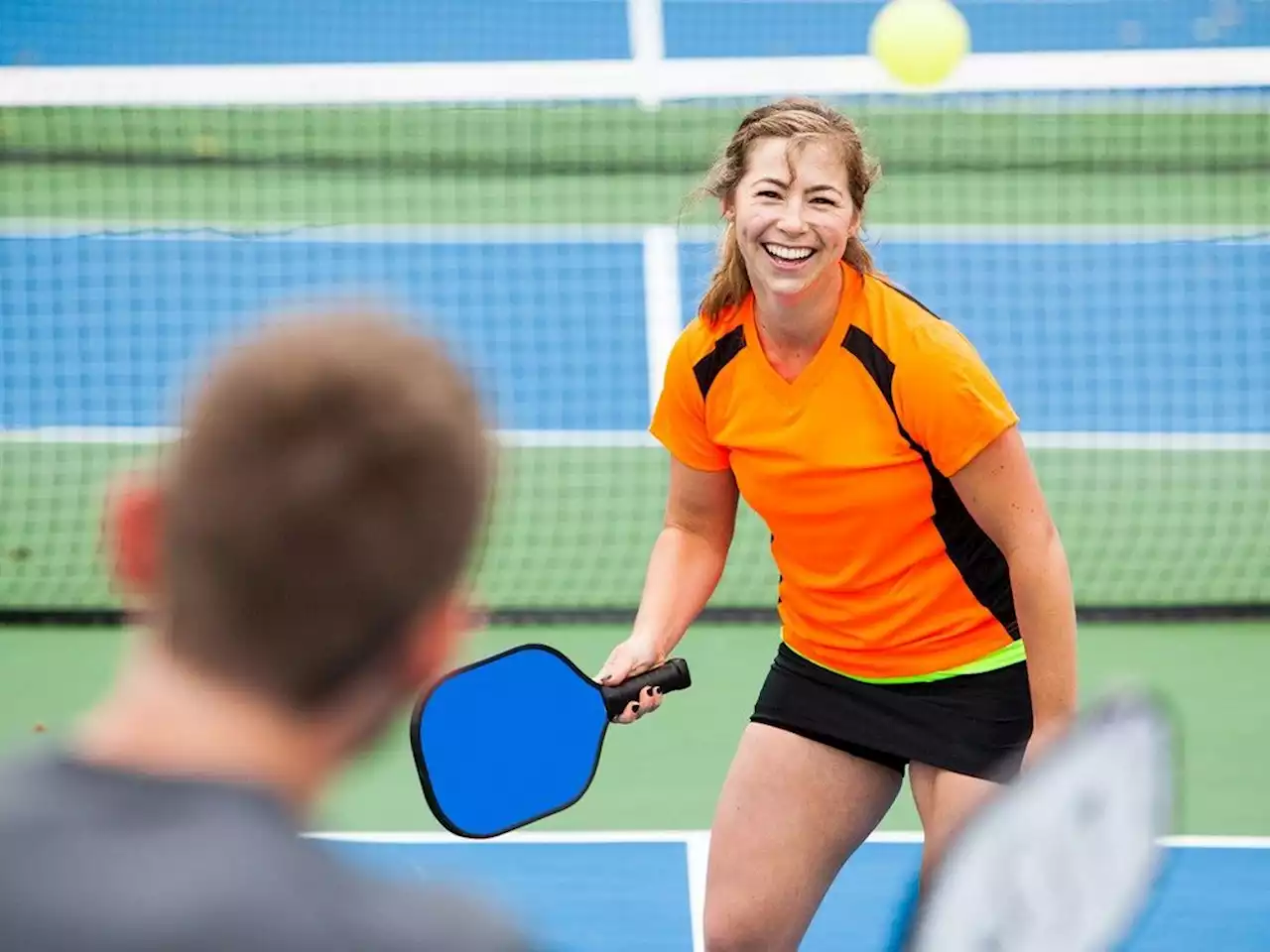 Judge rules against Mayne Island tennis club's 'self-serving' attempt to exclude pickleballers