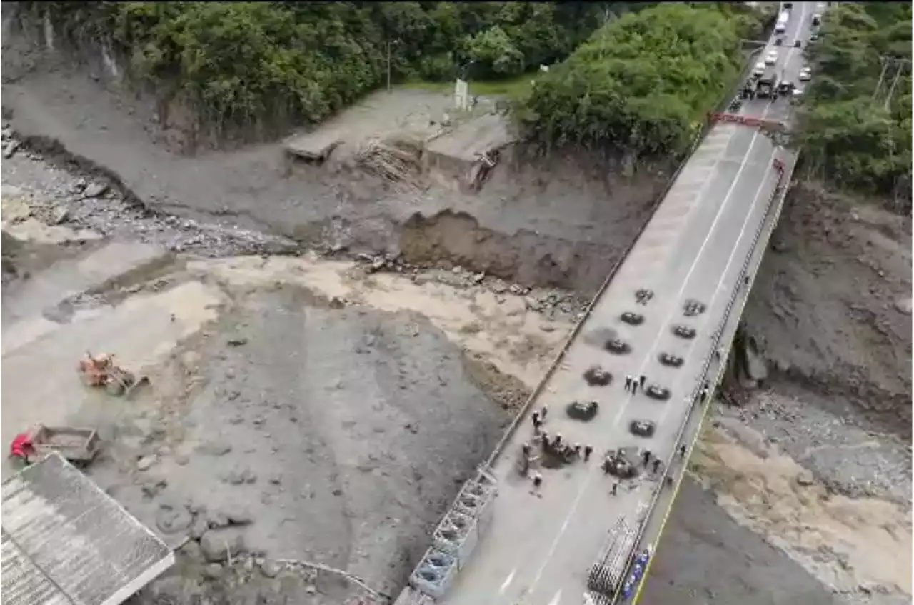 Inició la construcción del segundo puente militar en Quetame, Cundinamarca