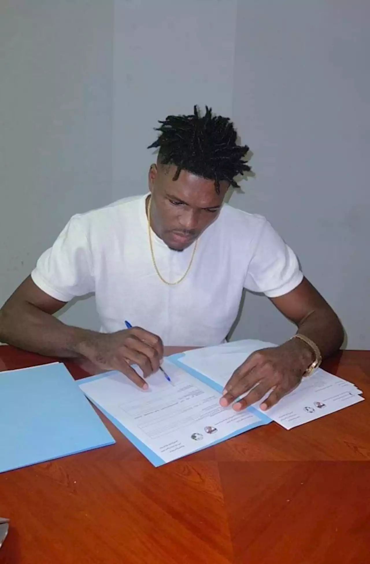 Ex-Rivers United defender, Ndasi completes Jeddah SC transfer