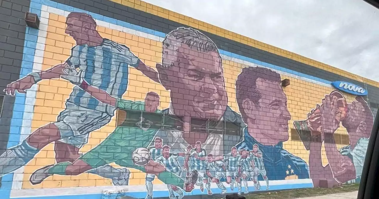 El mural de la Selección que incluye a Chiqui Tapia