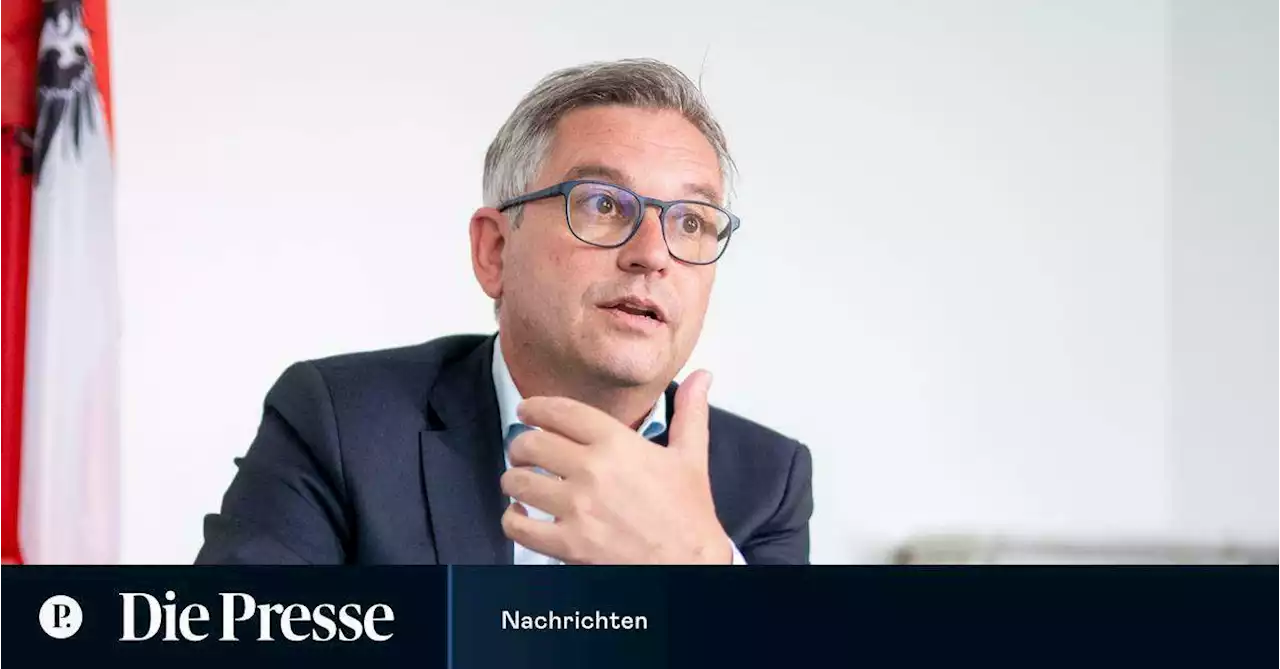 Magnus Brunner plant eine nationale CO2-Strategie