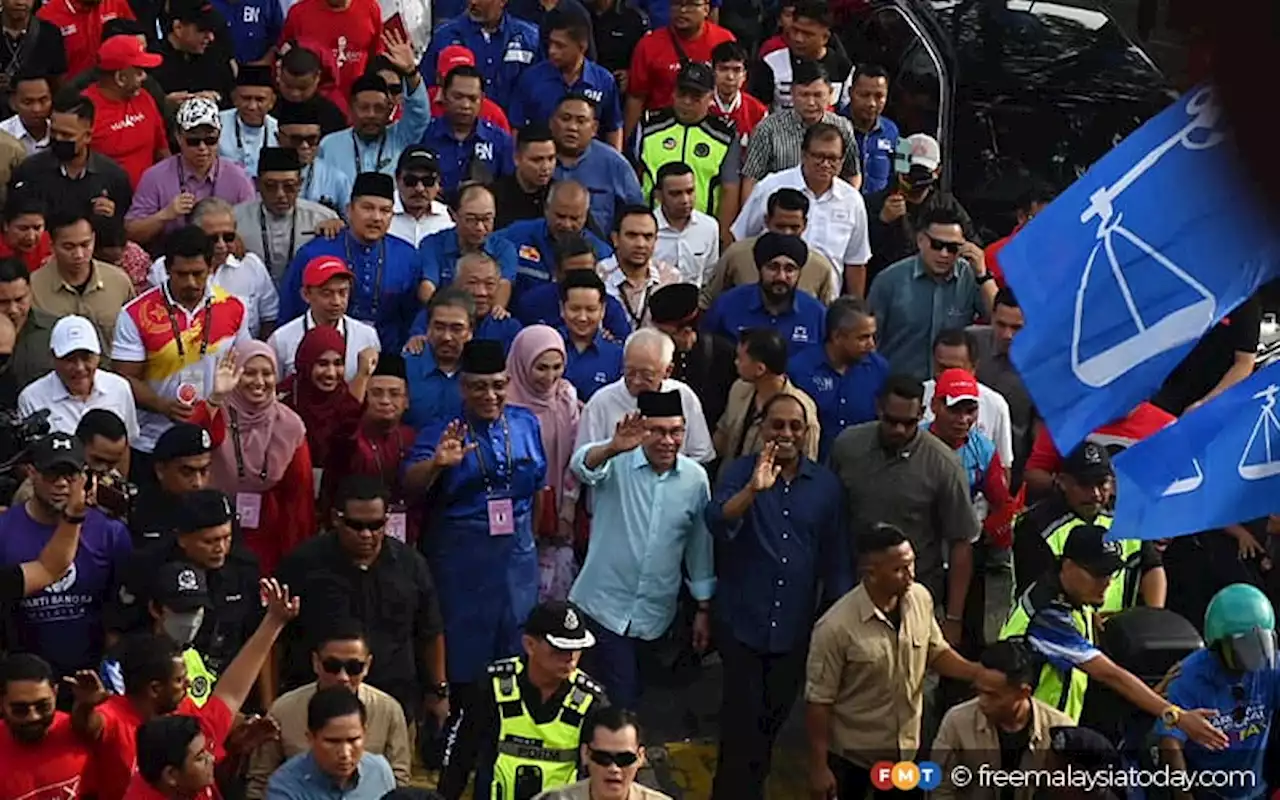 Anwar iringi calon BN-PH di Gombak