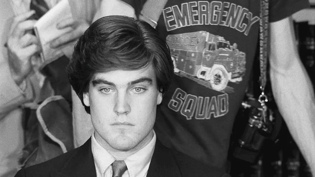 Infamous 'Preppy Killer,' Robert Chambers, released from prison