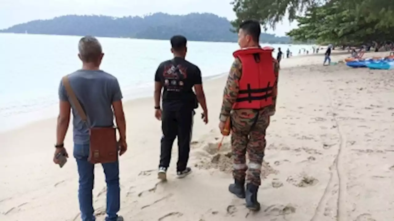 Perak Fire Dept: Ten-year-old boy goes missing at Teluk Senangin beach