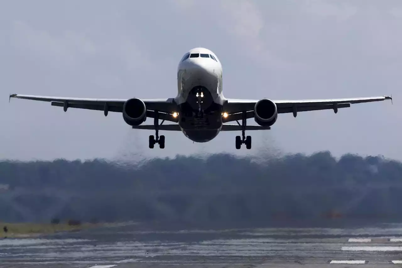 Erste Airlines müssen das Gewicht ihrer Flugzeuge wegen der Hitze reduzieren