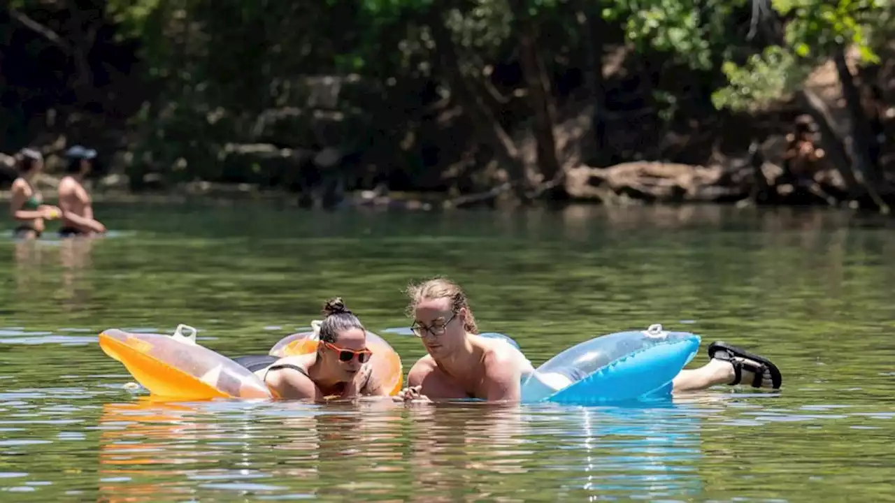 Dangerous heat hits the West and South: Latest forecast