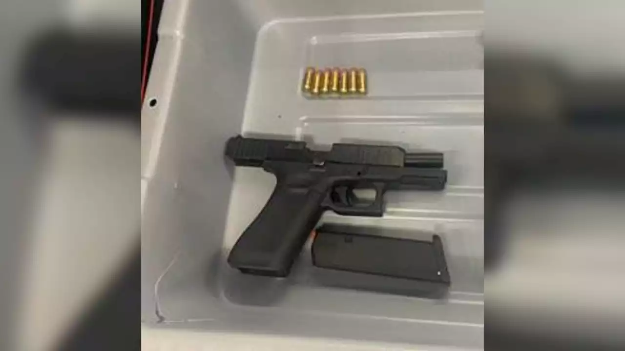 Man with loaded gun stopped at checkpoint at Newark on busiest travel day