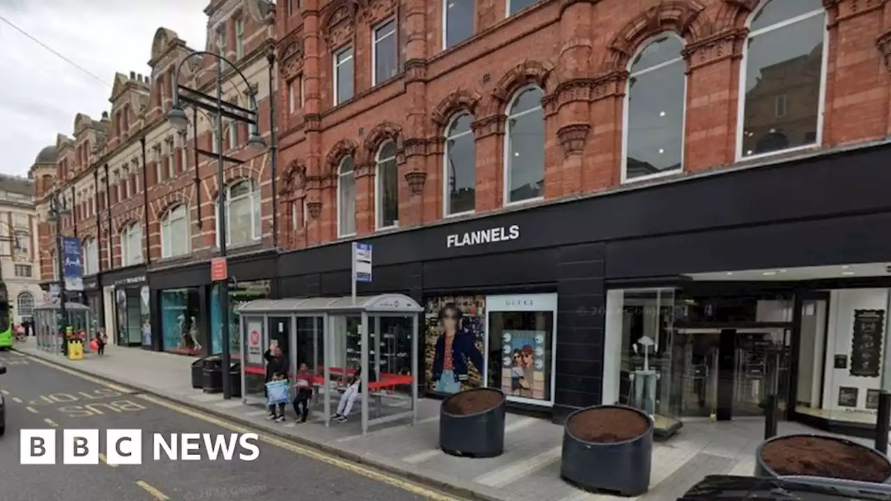 Leeds designer clothing store robbed in broad daylight