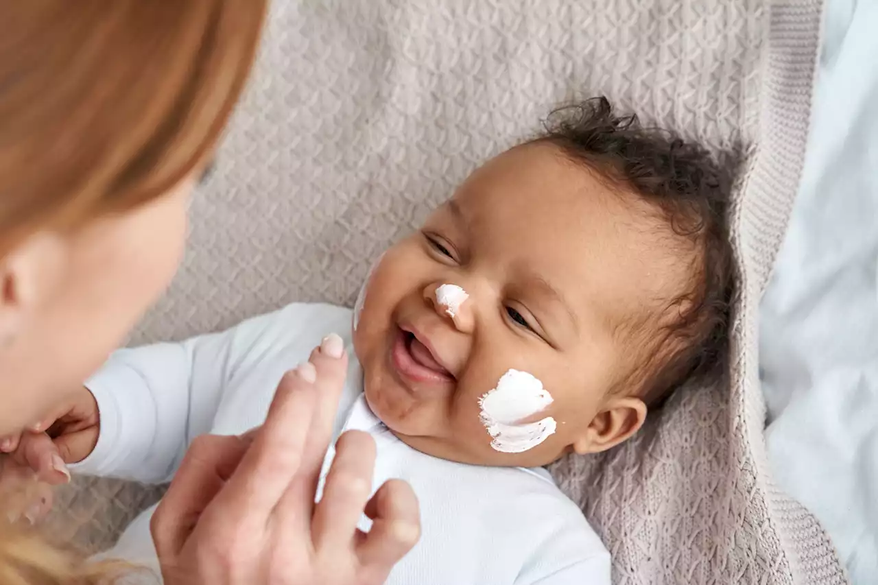 Crème solaire : voici le MEILLEUR produit pour votre bébé selon UFC-que-Choisir