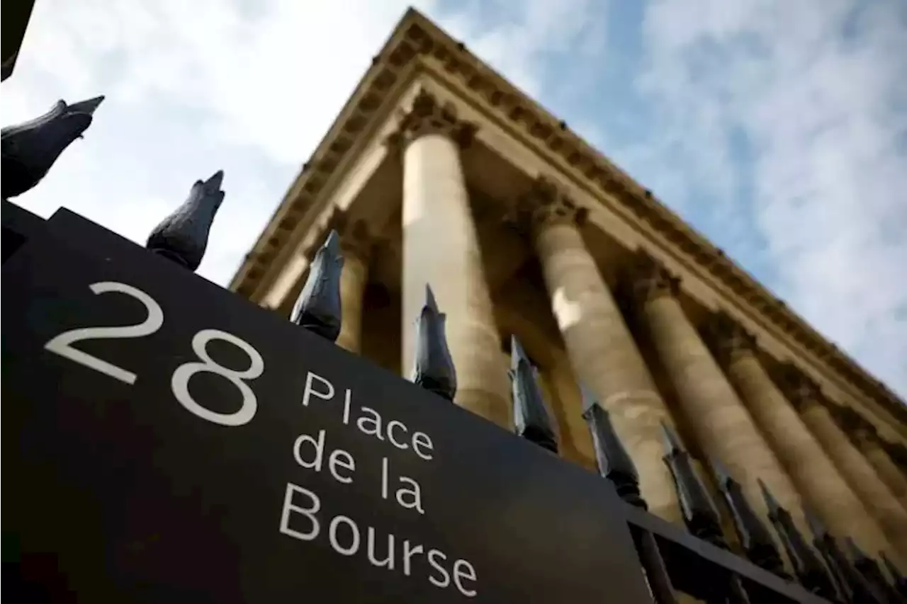 Les Bourses h\u00e9sitent \u00e0 l'entame du second semestre