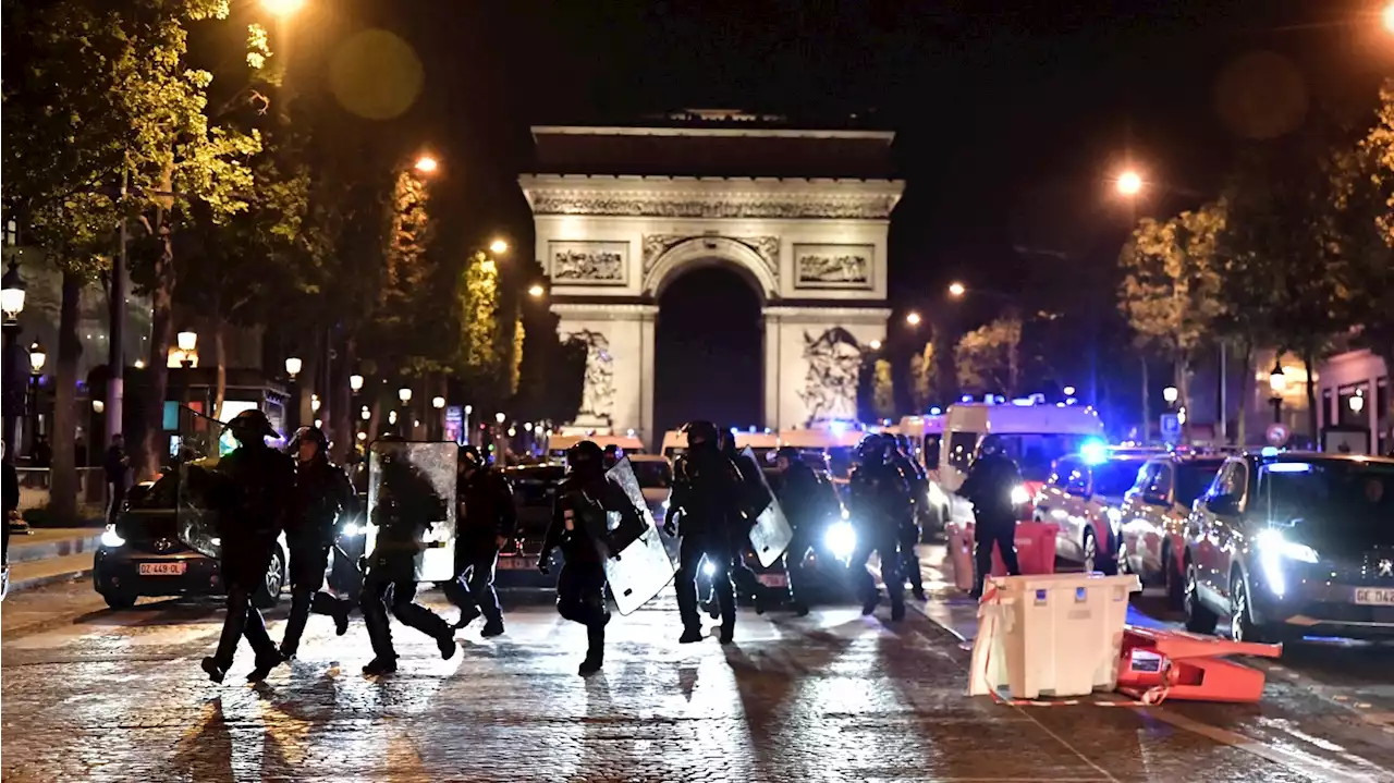 Frankreich: Feuerwehrmann stirbt im Einsatz bei Protesten