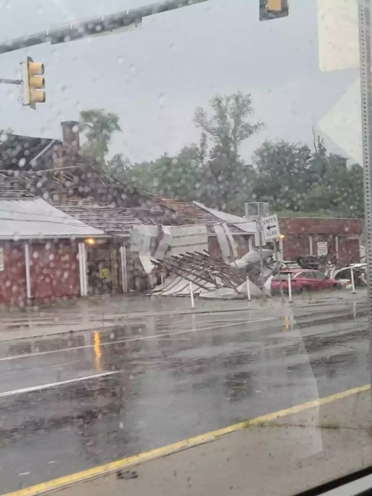 Outages and damage reported across Central PA, tornado warning cleared in Dauphin Co.