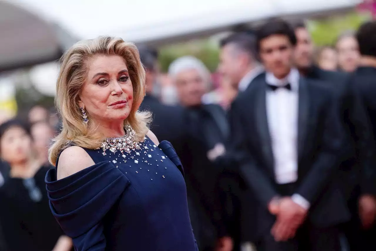 Bernadette Chirac : ces images troublantes de Catherine Deneuve sous les traits de l’ex-première dame (Vidéo) - Closer