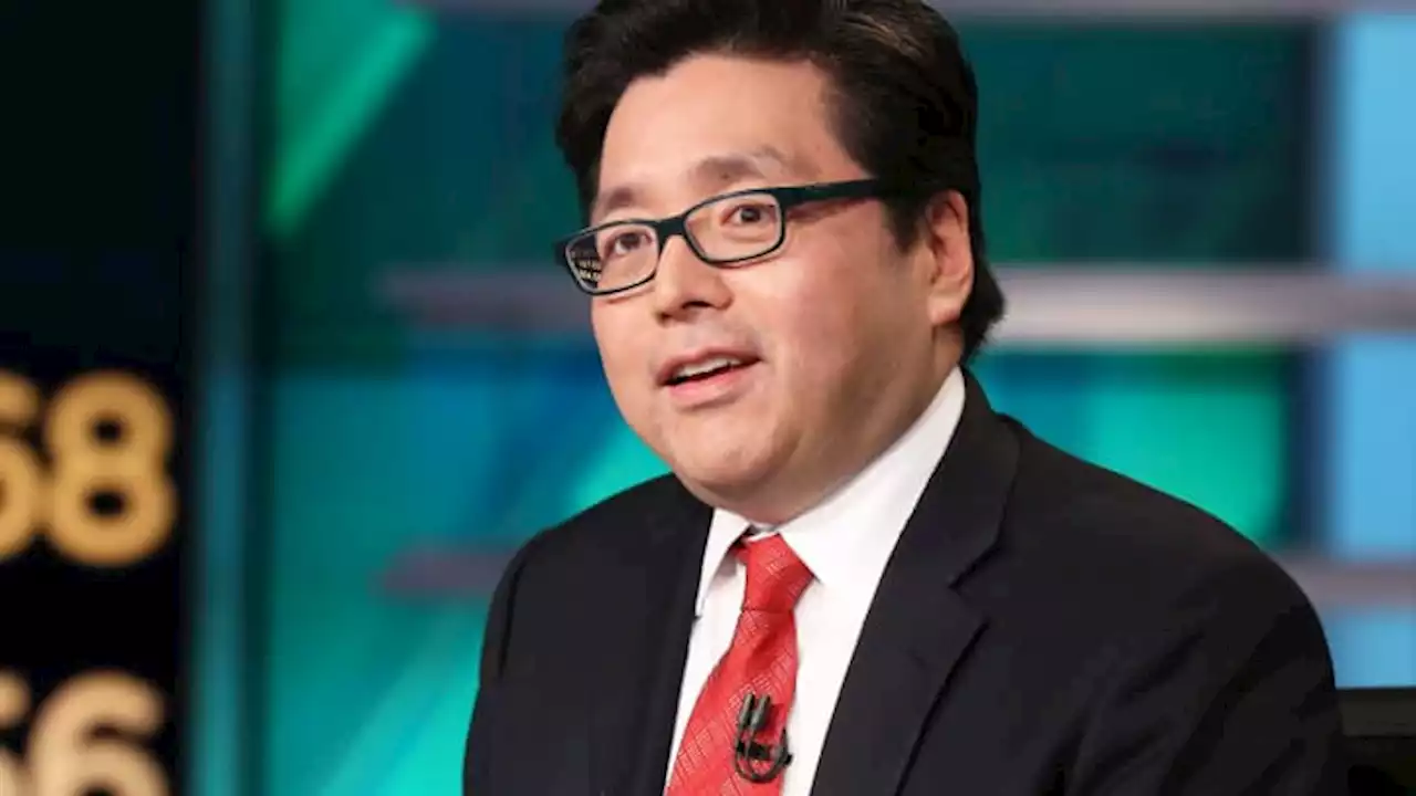 Fundstrat's Tom Lee raises S&P 500 target, sees all-time high before year-end