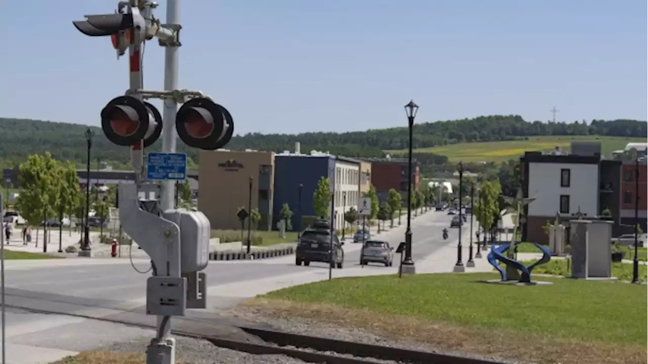 Ten years after Mégantic, experts say stricter rules, tougher enforcement needed