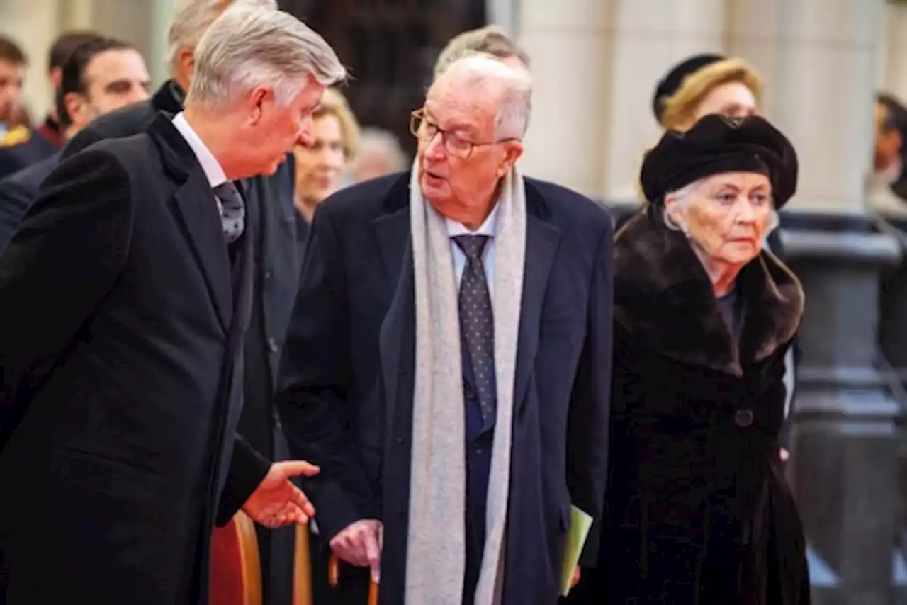 Koning Albert moet nog enkele dagen in het ziekenhuis blijven