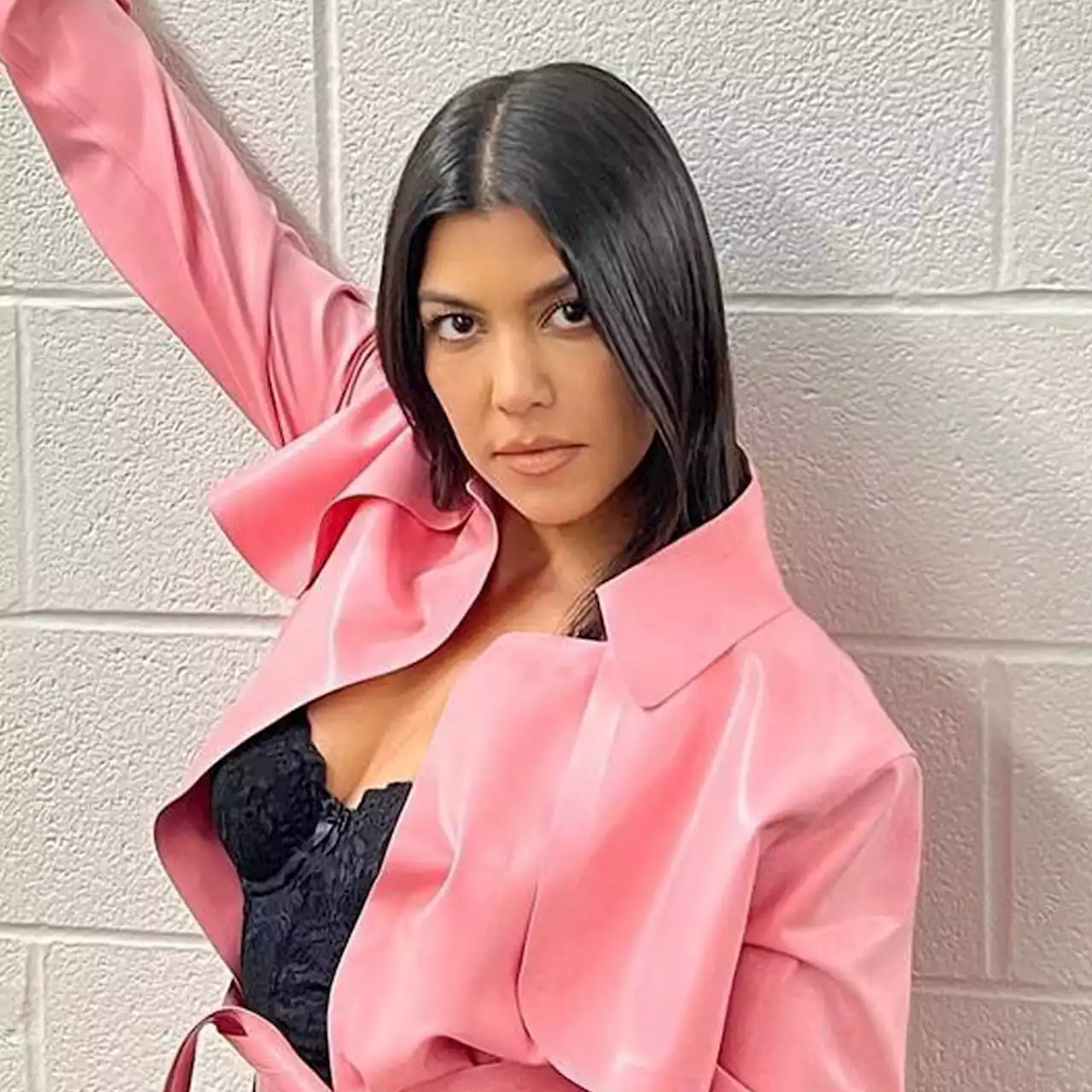 Pregnant Kourtney Kardashian Showcases Baby Bump in Elevator Selfie - E! Online