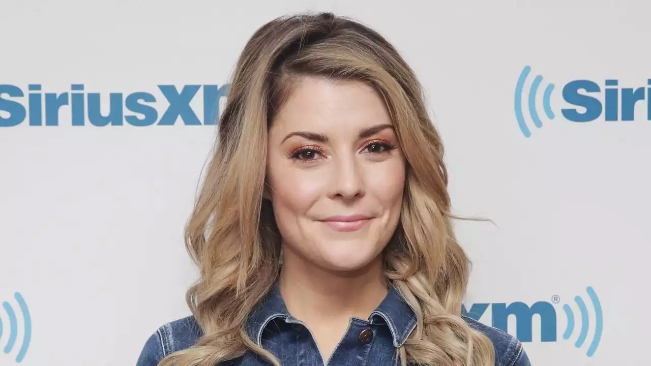 YouTube Star Grace Helbig Reveals Breast Cancer Diagnosis