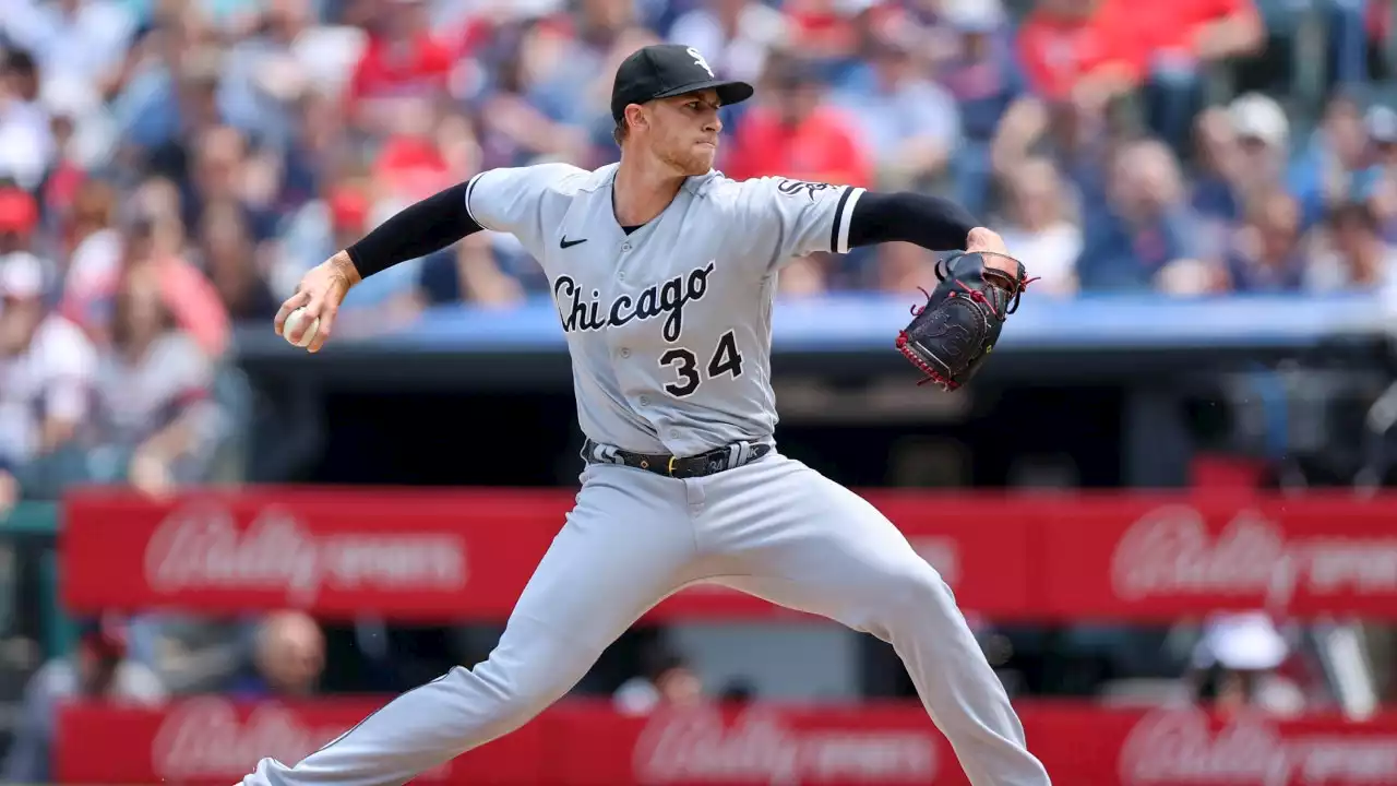 White Sox place RHP Kopech on IL with shoulder inflammation and call up RHP Shaw