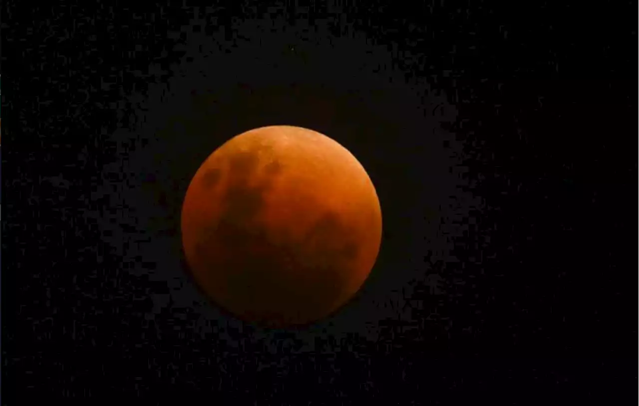 Fenomena Supermoon Malam Ini, Siapkan HP Kamu