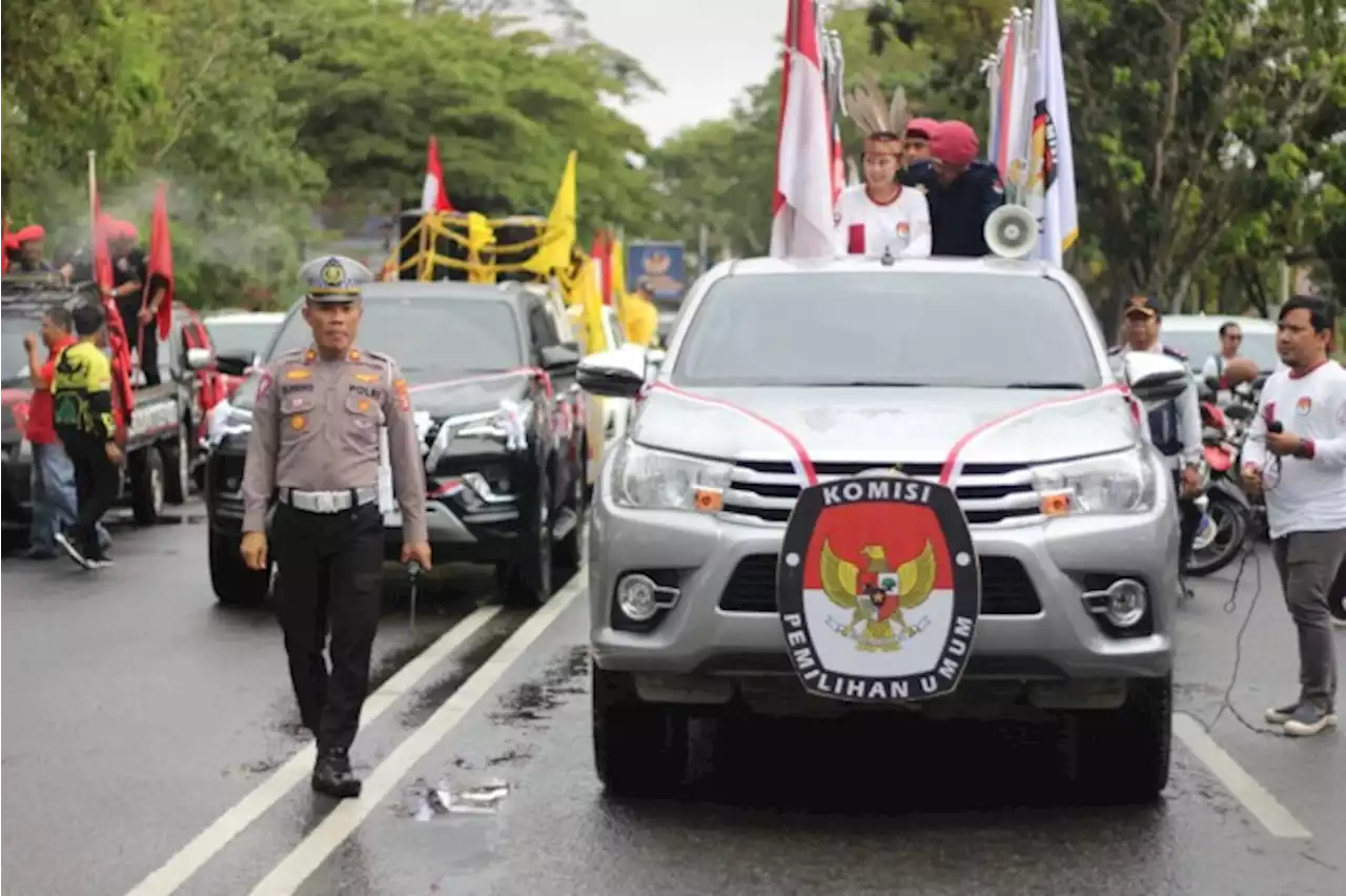 Satlantas Polres Kapuas Kawal Pawai Kirab Keliling Kota