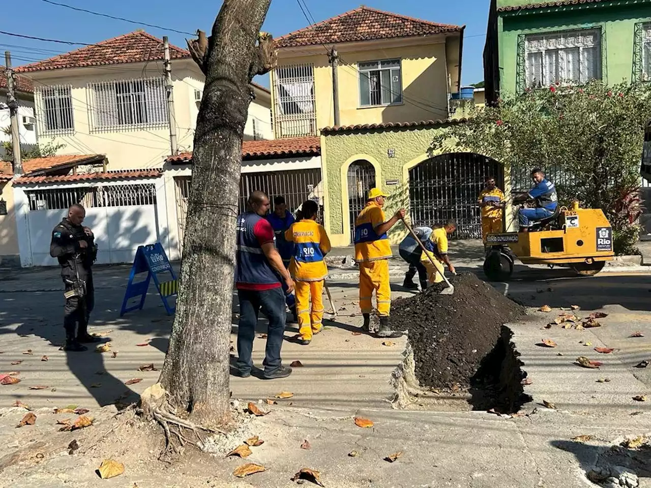 A cada duas horas, uma barricada é destruída pela PM no Rio