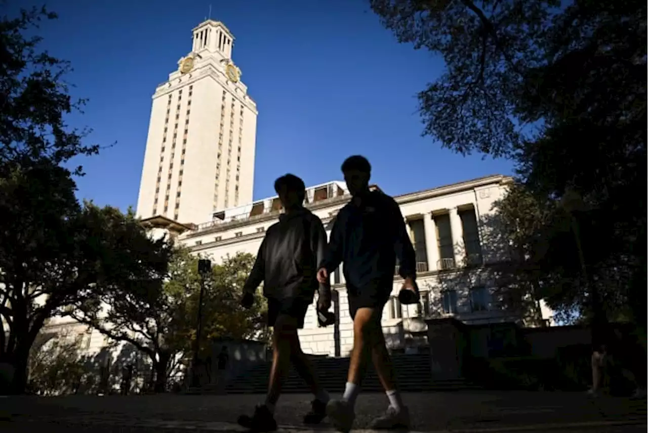 As race-neutral college admissions begin, Texas counselors work to convince students of color they still belong