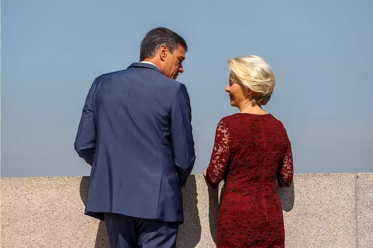 Sánchez recibe a Von der Leyen para analizar la agenda de la Presidencia española de la UE