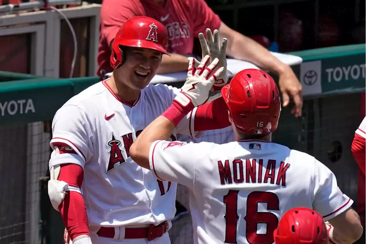 Angels use three home runs to beat Diamondbacks, avoid sweep