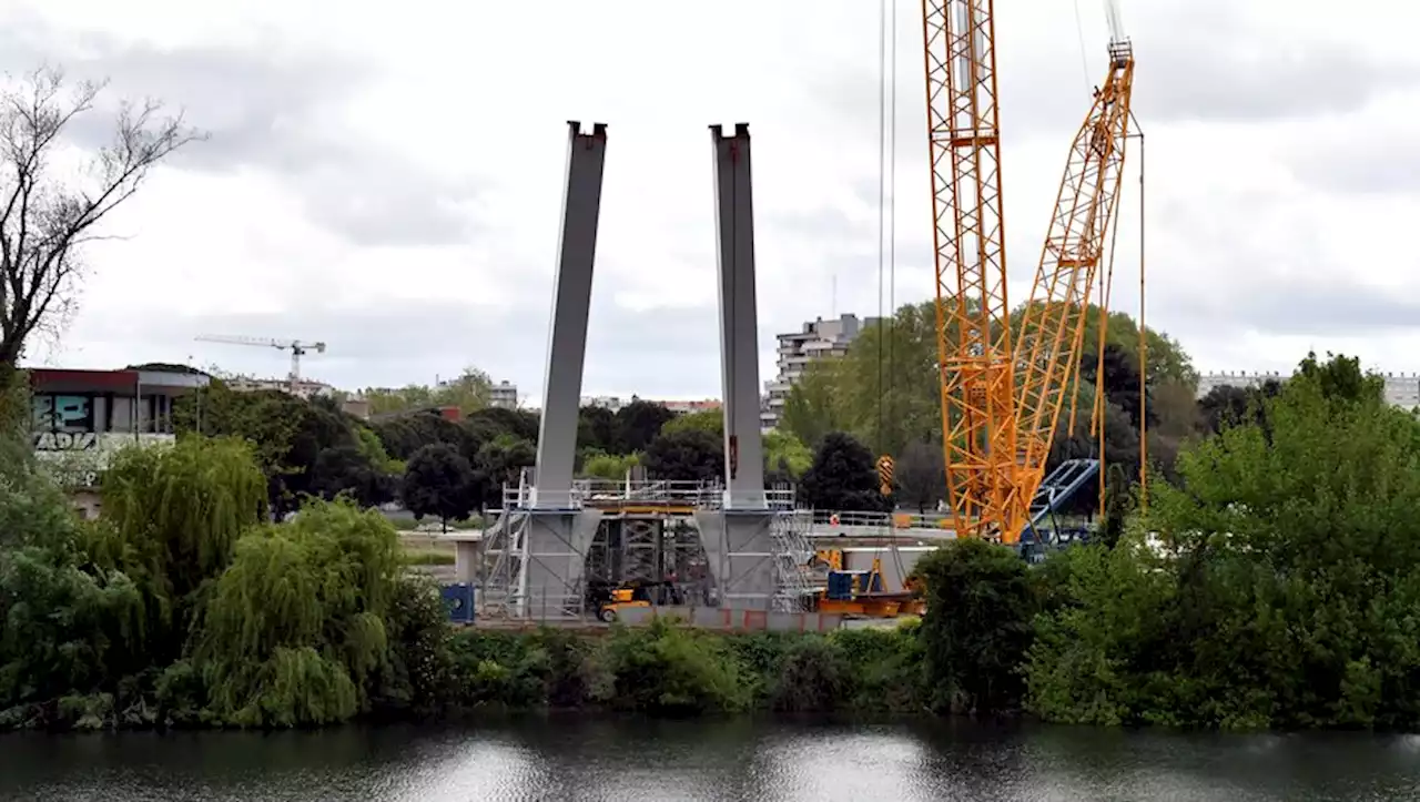 Ile du Ramier à Toulouse : deux mois de retard pour la passerelle Rapas