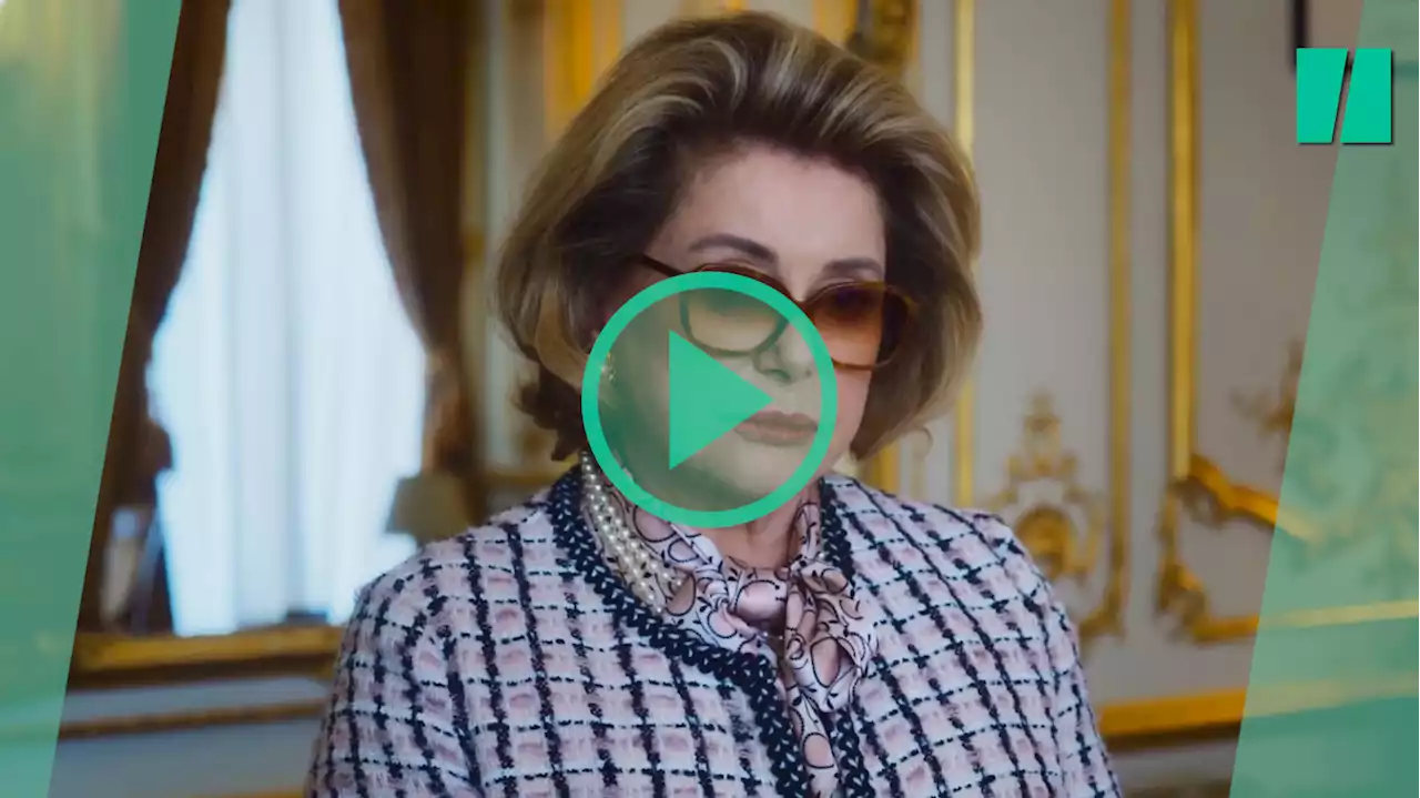 Les images de Catherine Deneuve en Bernadette Chirac dans un biopic qui s’annonce loufoque