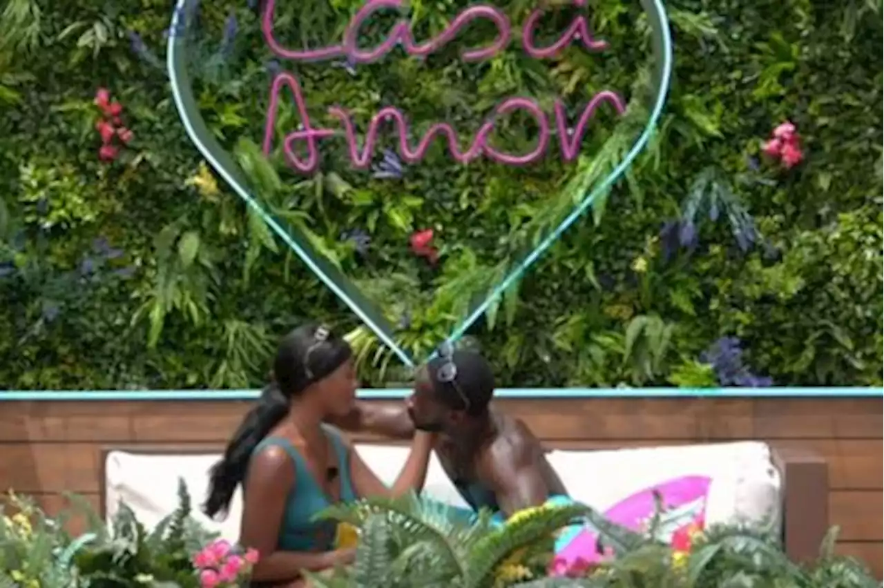 Love Island first look sees heads turned as Elom set to kiss Catherine