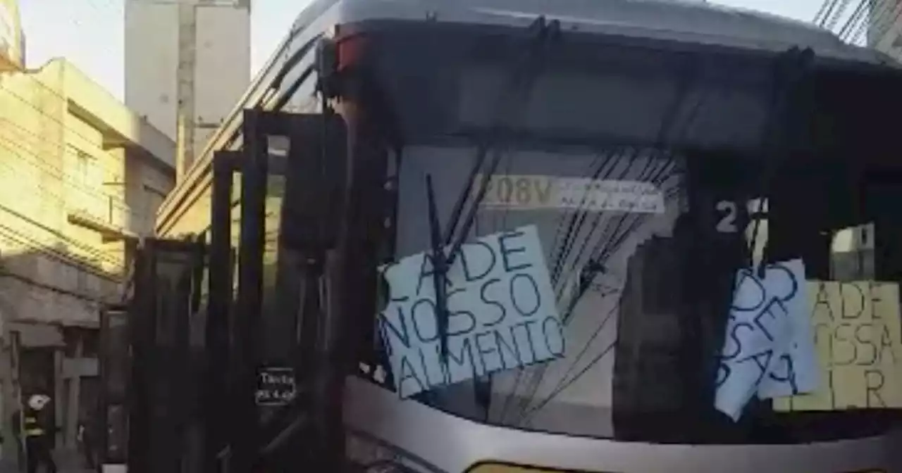 Motoristas de ônibus bloqueiam avenidas de São Paulo em protestos • Orbi