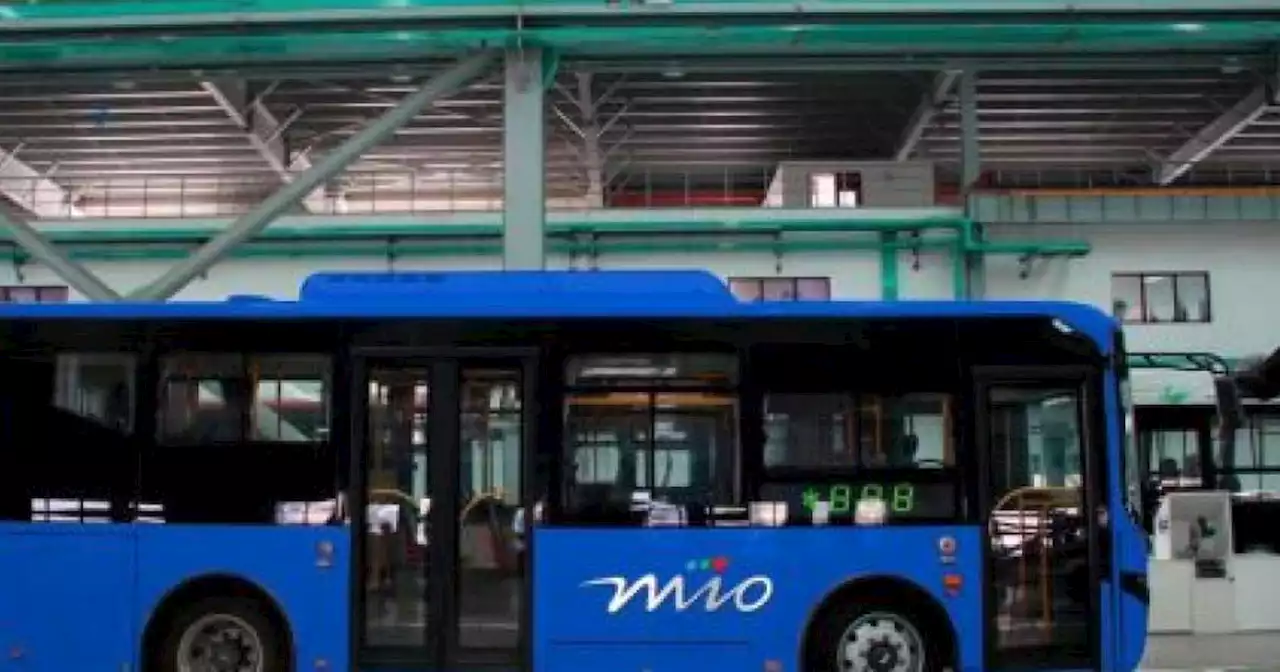 Ladrón murió tras intentar robar con cuchillo a pasajeros del MÍO en una estación