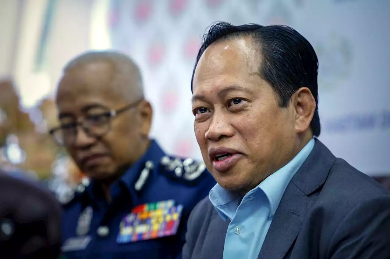 Repair of faulty Customs' scanners at KLIA begins today, says Ahmad Maslan