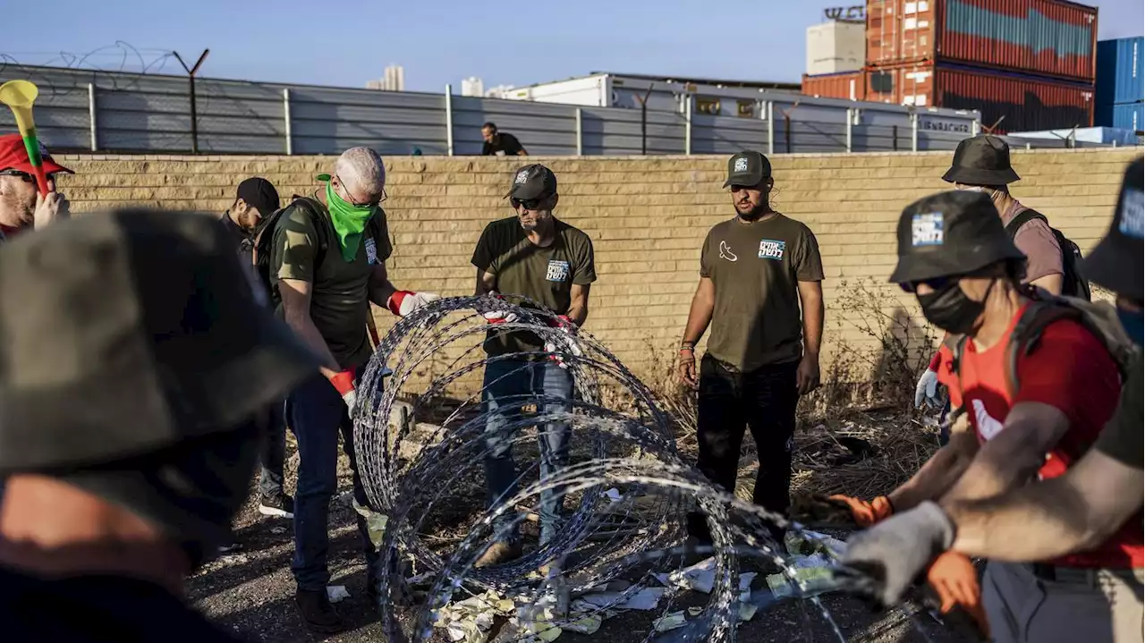 Umstrittene Justizreform in Israel: Gegner blockieren Hafen von Haifa