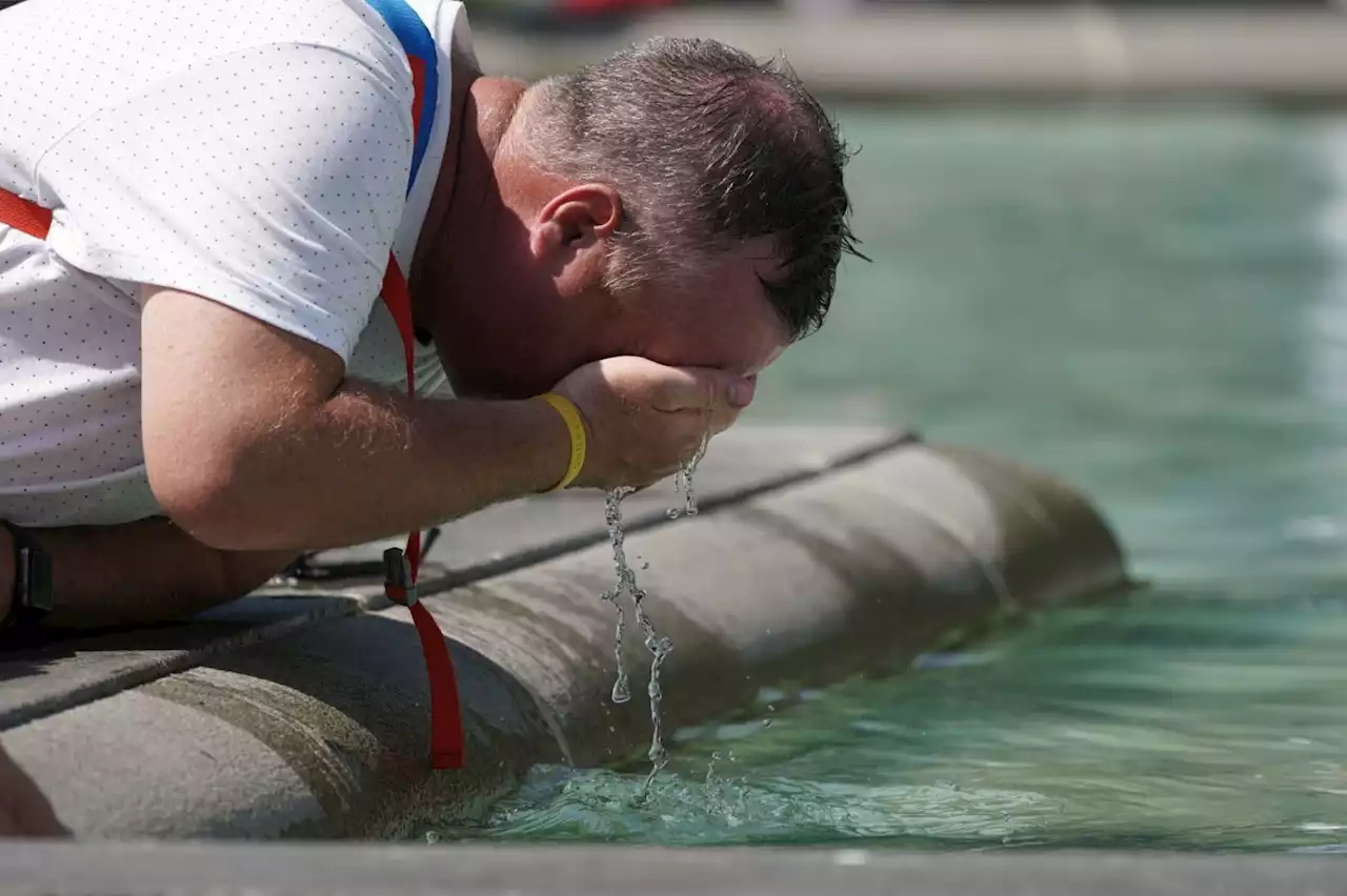 UK saw hottest June on record as Met Office issues climate change warning