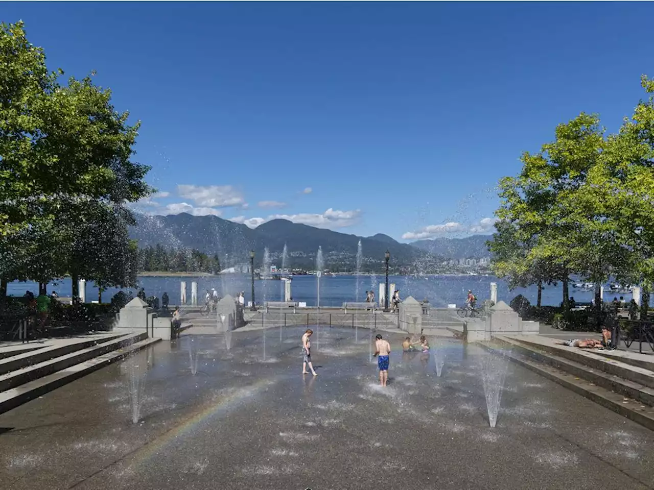 Vancouver weather: Sunshine and blue skies