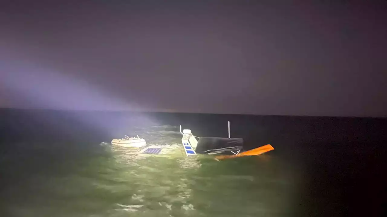 Nassau County marine unit rescues boater after vessel sinks late at night