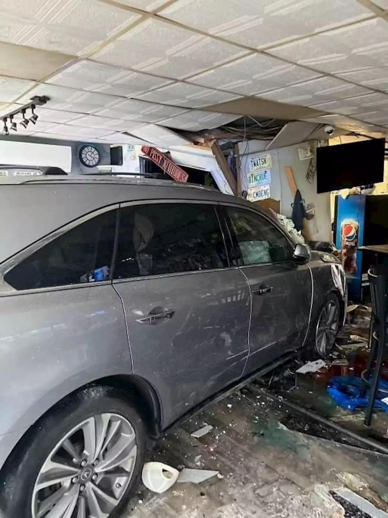 34 people injured after driver crashes into busy New Hampshire restaurant, authorities say