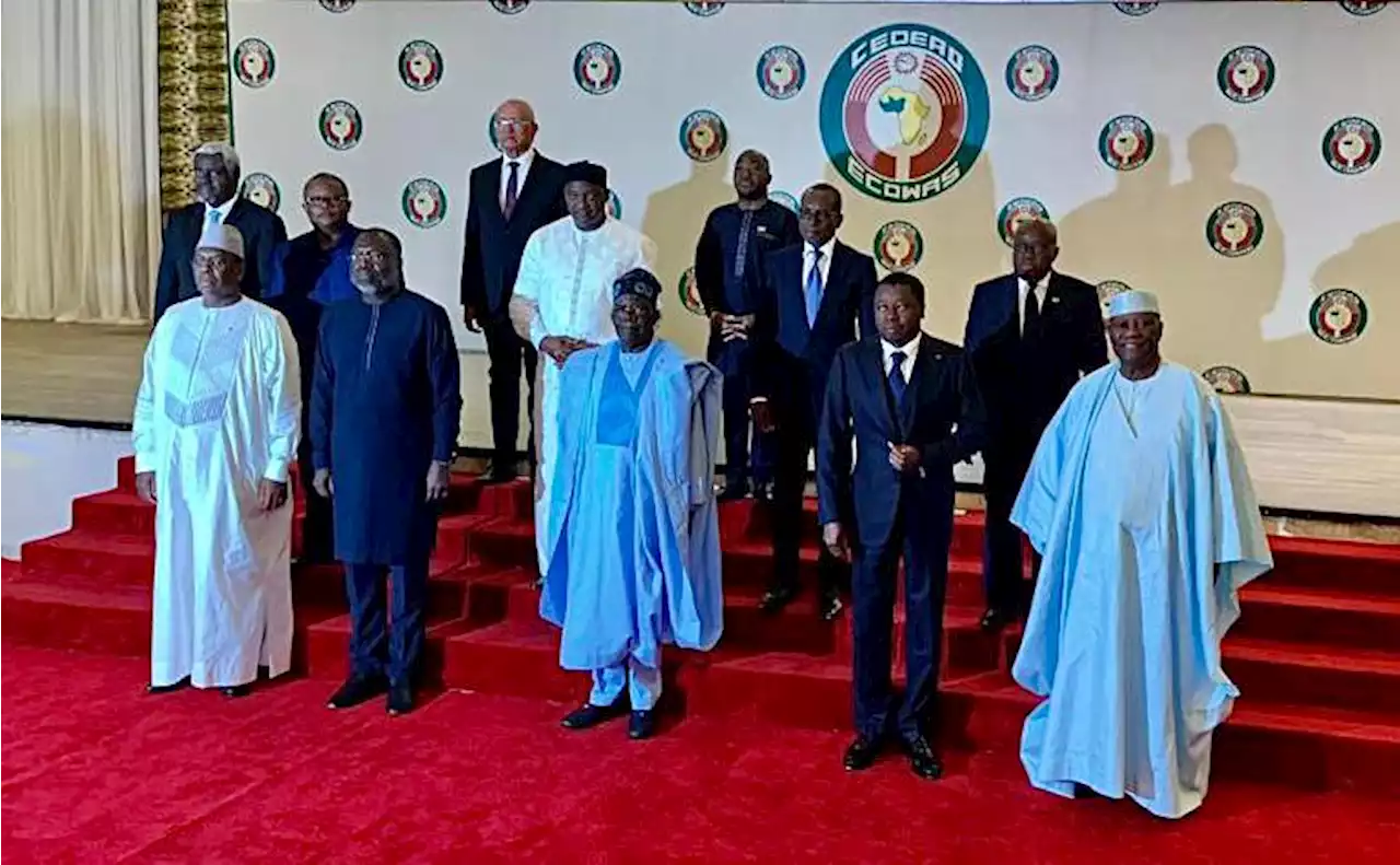 DISCOURS DE S.E. MOUSSA FAKI MAHAMAT PRESIDENT DE LA COMMISSION DE L’UNION AFRICAINE AU SOMMET EXTRAORDINAIRE DE LA CEDEAO SUR LA SITUATION POLITIQUE AU #NIGER À ABUJA LE 30 JUILLET 2023 | African Union