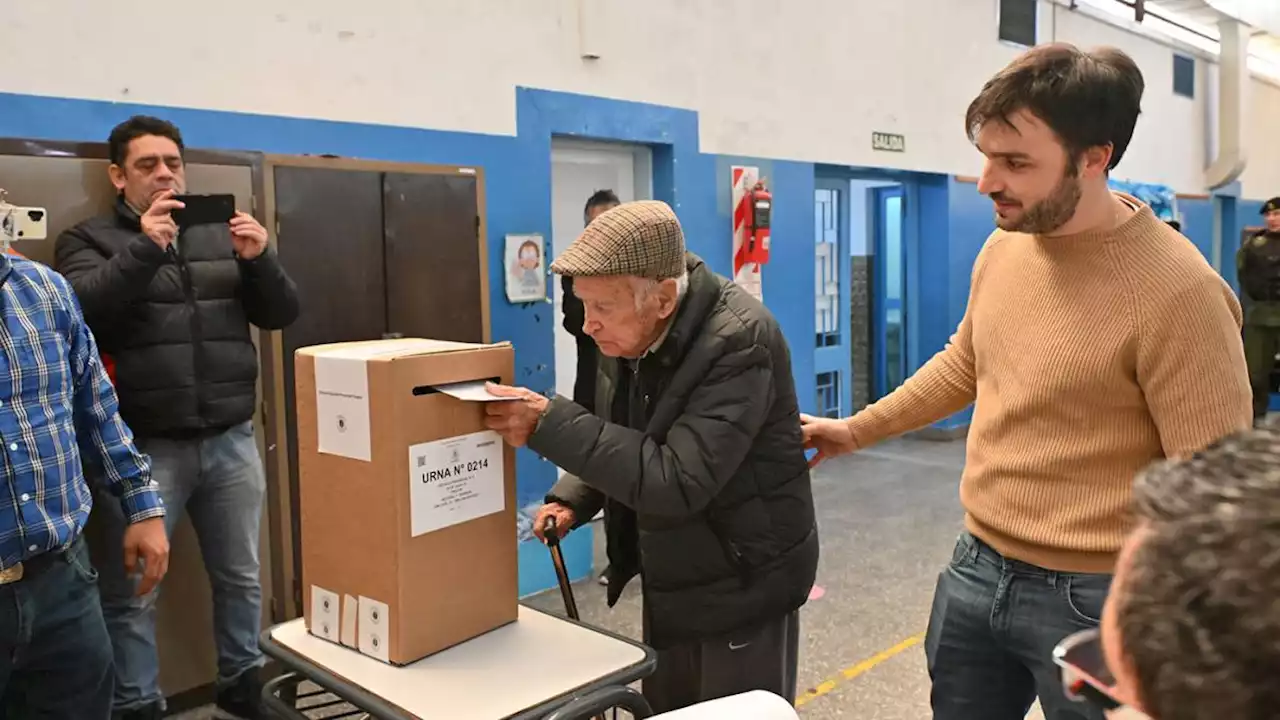 Votaron los principales candidatos a gobernador de Chubut y convocaron a participar