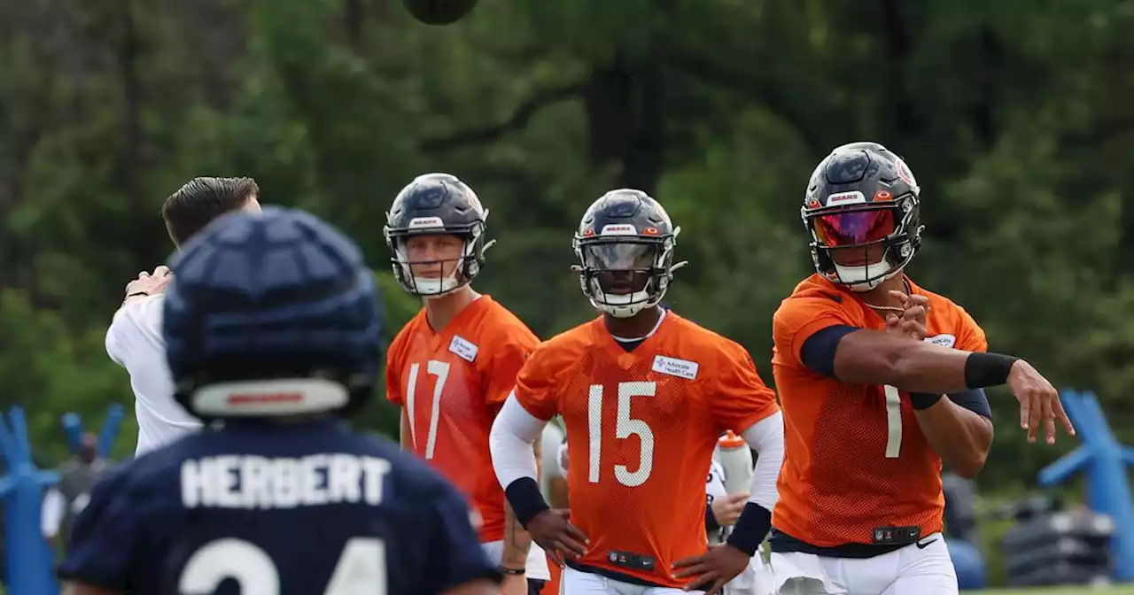 Chicago Bears training camp: Justin Fields’ red-zone connections