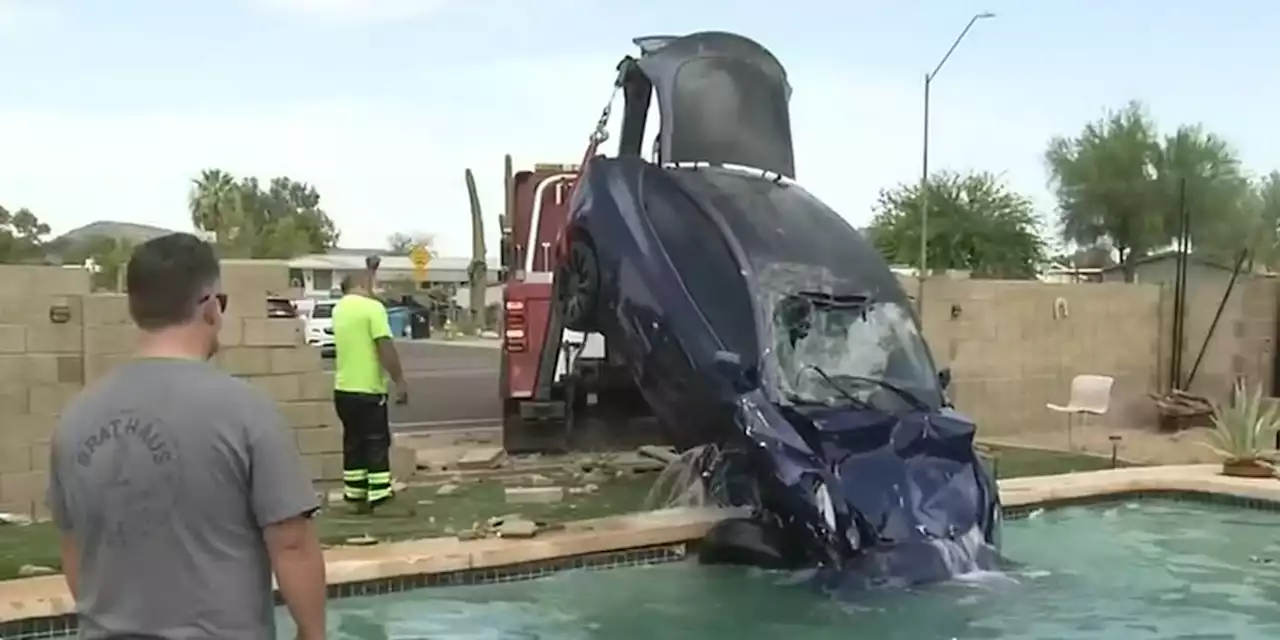 ‘Sounded like an explosion’: Tesla crashes through wall, lands in backyard pool