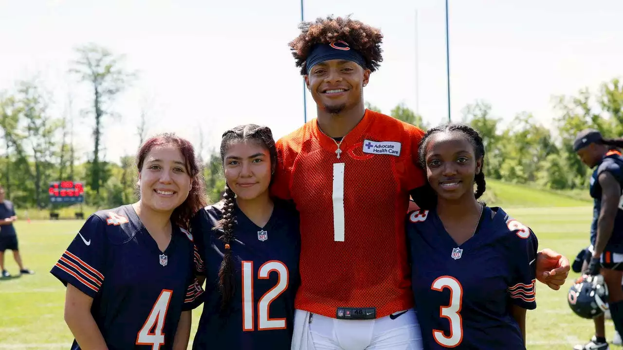 First three girls to earn college scholarships in flag football visit Chicago Bears at Halas Hall