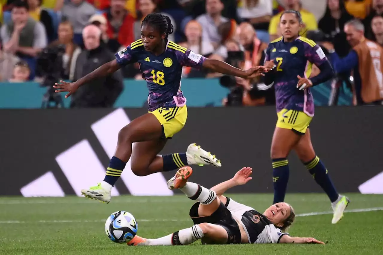 Colombia finish strong with upset 2-1 victory over Germany