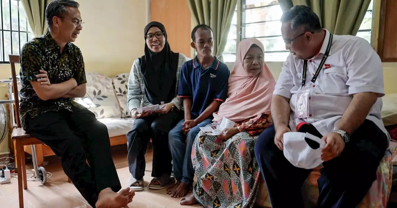 'Ziarah Kasih' dijadikan program tetap, dekati rakyat, teliti masalah Internet - Fahmi | Harian Metro