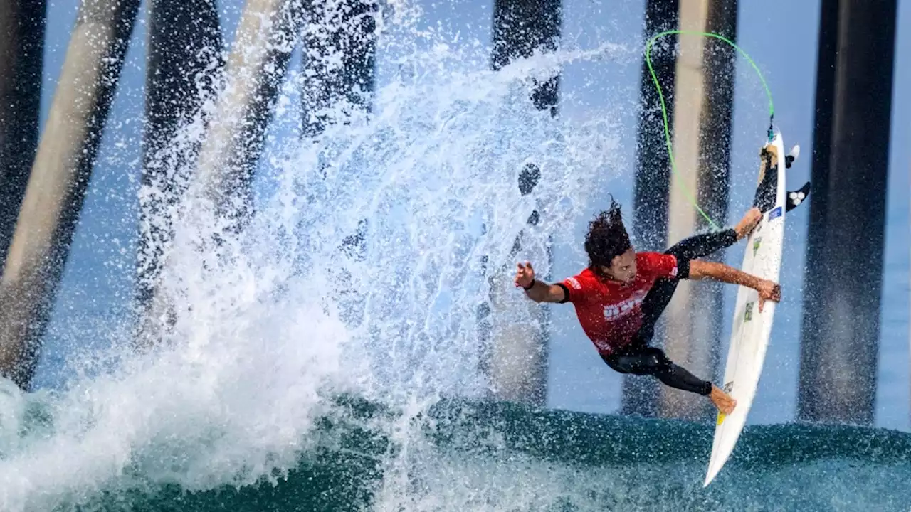 US Open of Surfing goes full throttle on opening day