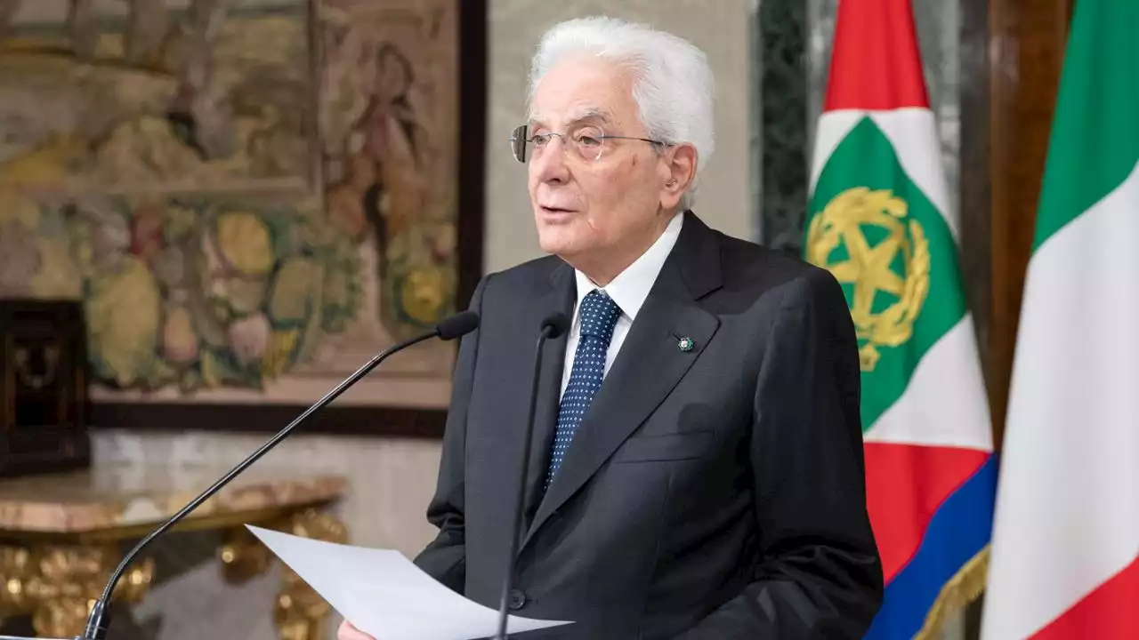 Mattarella: “Tratta degli esseri umani odiosa forma di sfruttamento, serva una risposta decisa”